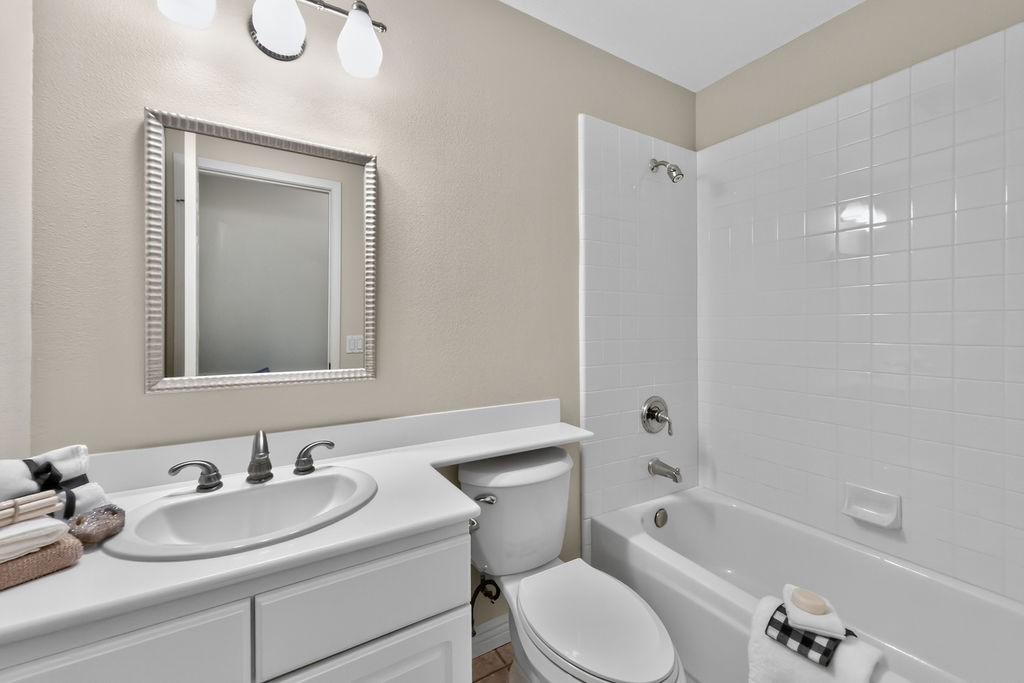 8784 E Banner Ridge Drive Property Photo 36