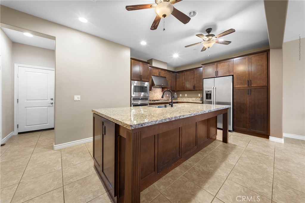 18065 Magee Property Photo 11
