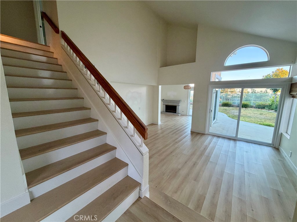828 E Davidson Court Property Photo 2