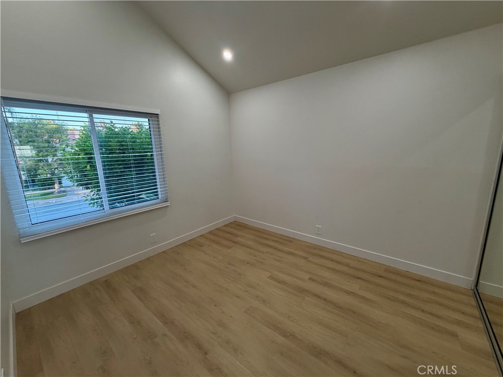 828 E Davidson Court Property Photo 19