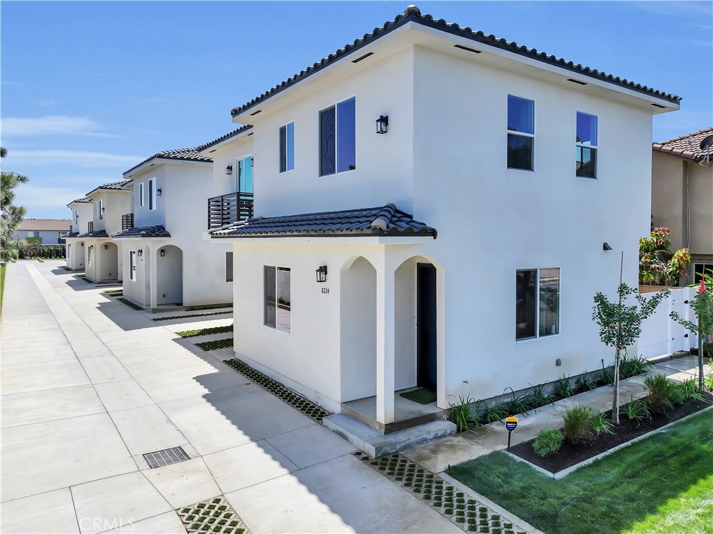 8224 Starr Street Property Photo