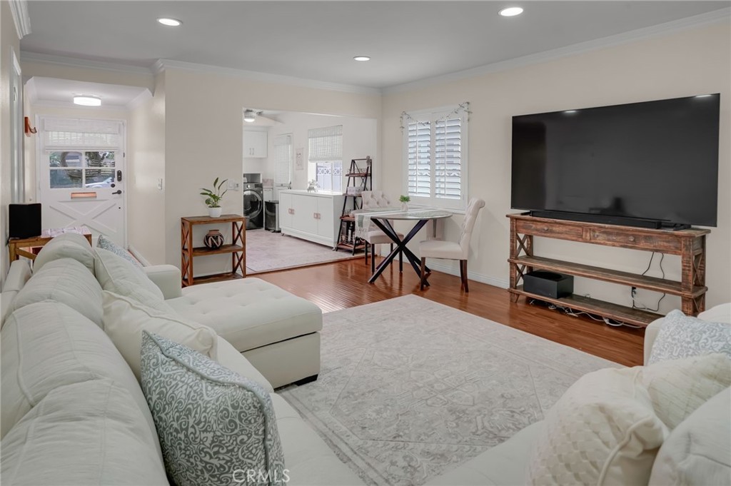 11919 Susan Avenue Property Photo 12