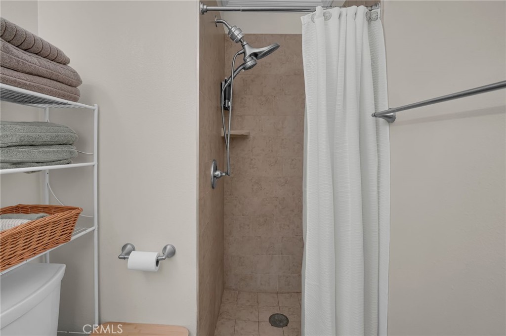 11919 Susan Avenue Property Photo 29