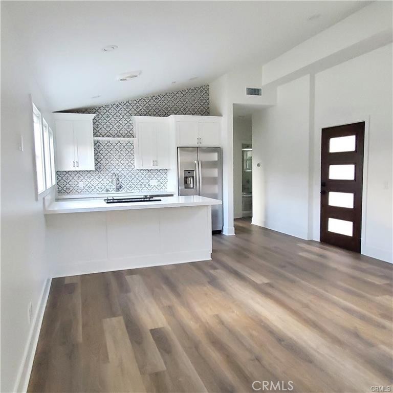 4605 E Ocean Boulevard Property Photo 3
