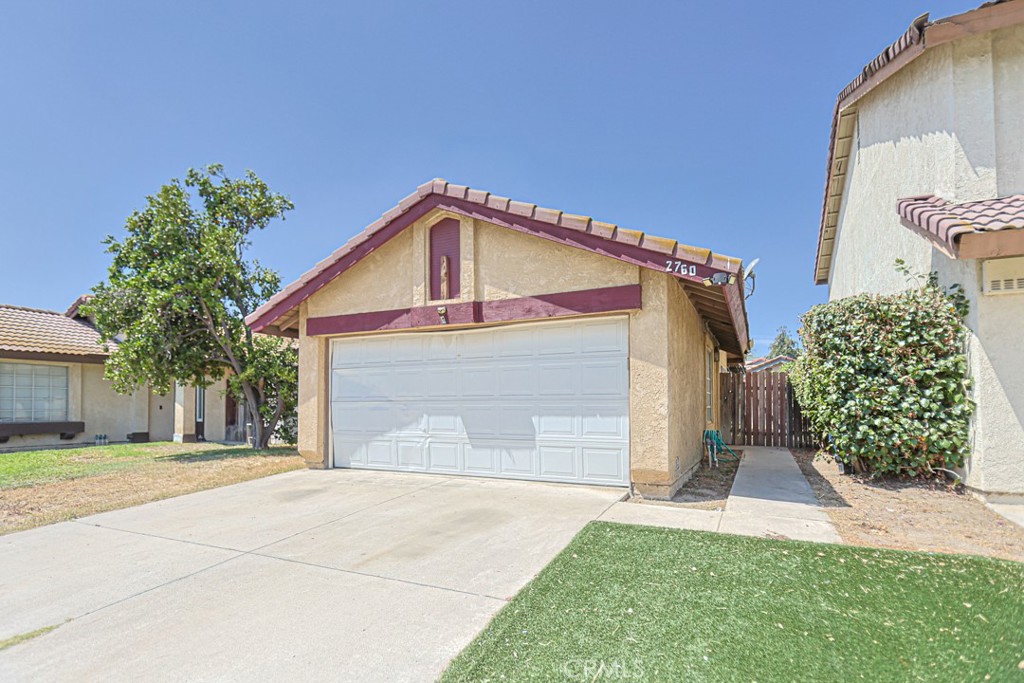 2760 Condor Creek Property Photo 3