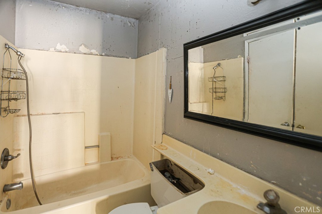 2760 Condor Creek Property Photo 15