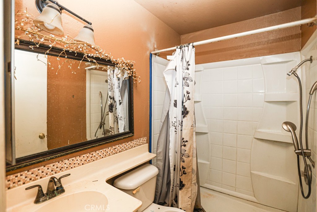 2760 Condor Creek Property Photo 25