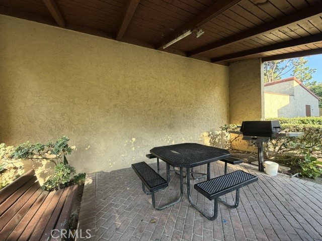 1000 W Macarthur Boulevard 84 Property Photo 12
