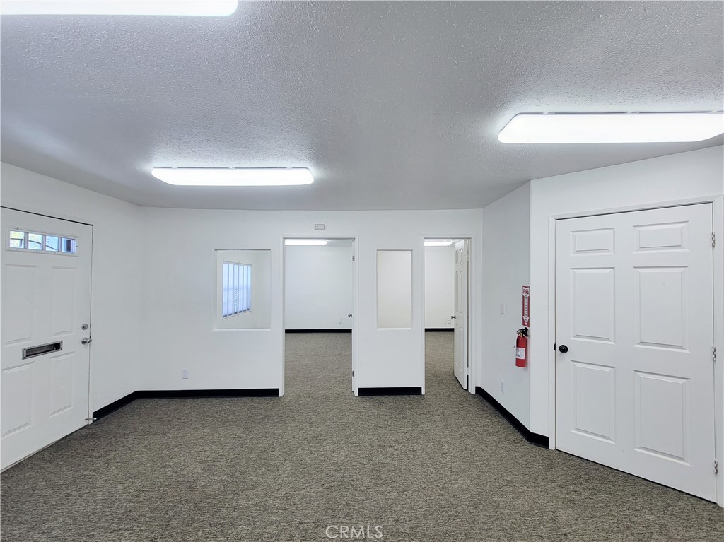 5540 Atlantic Avenue Property Photo 4