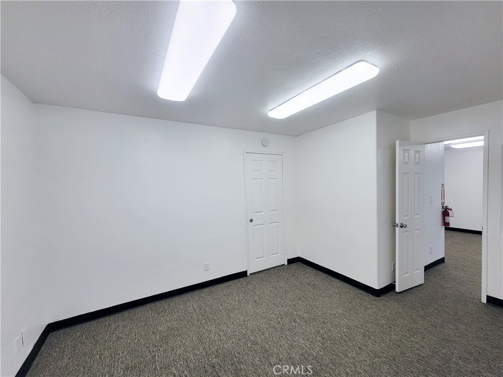5540 Atlantic Avenue Property Photo 7