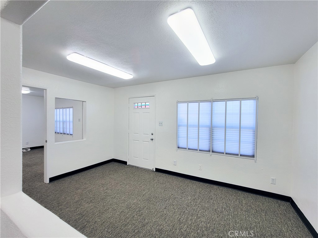 5540 Atlantic Avenue Property Photo 9