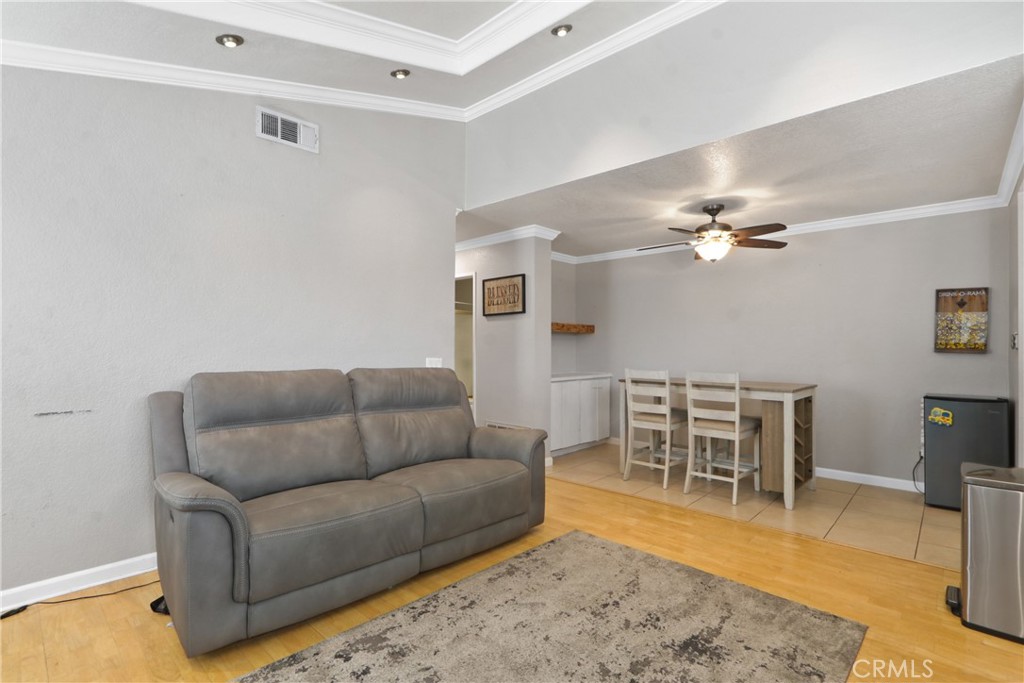 10373 E Briar Oaks Drive A Property Photo 4