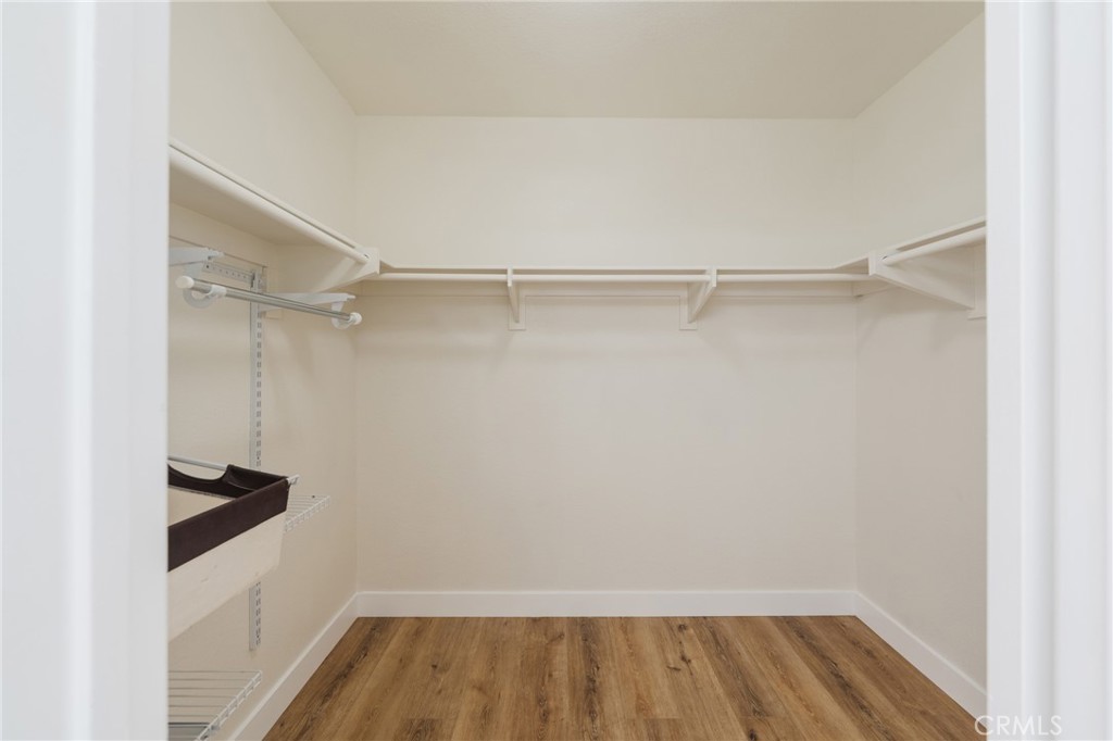 515 E Cypress Property Photo 21