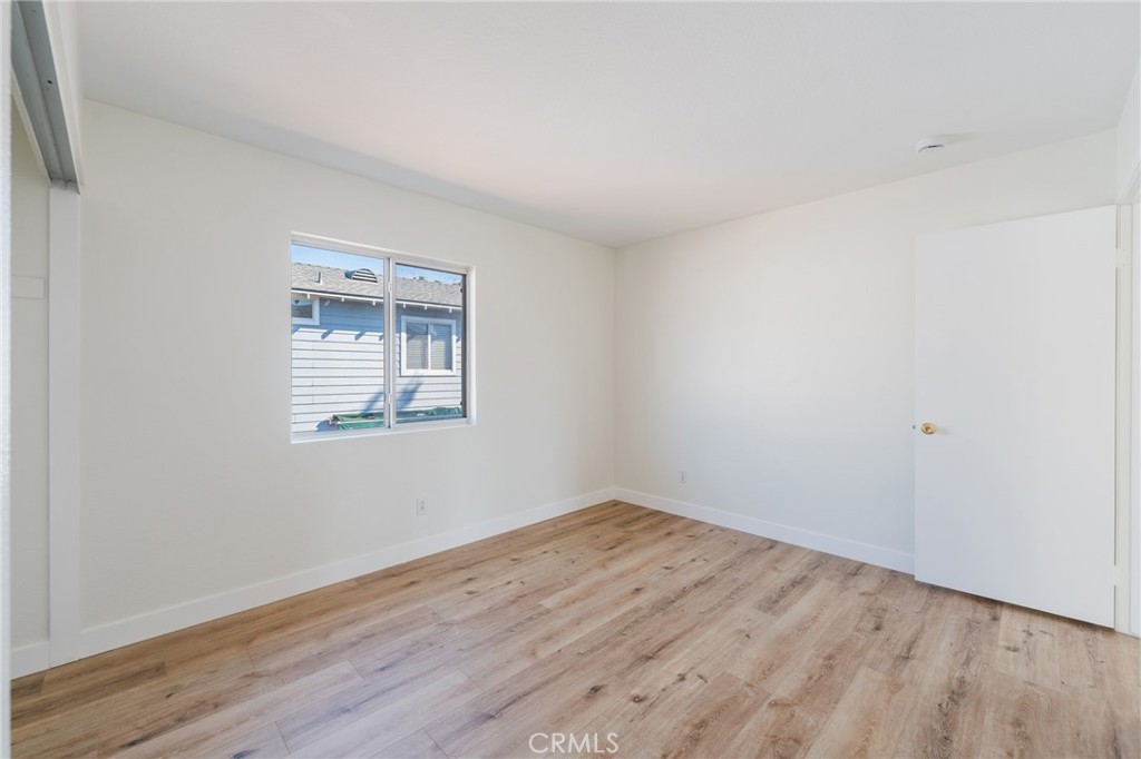 515 E Cypress Property Photo 27