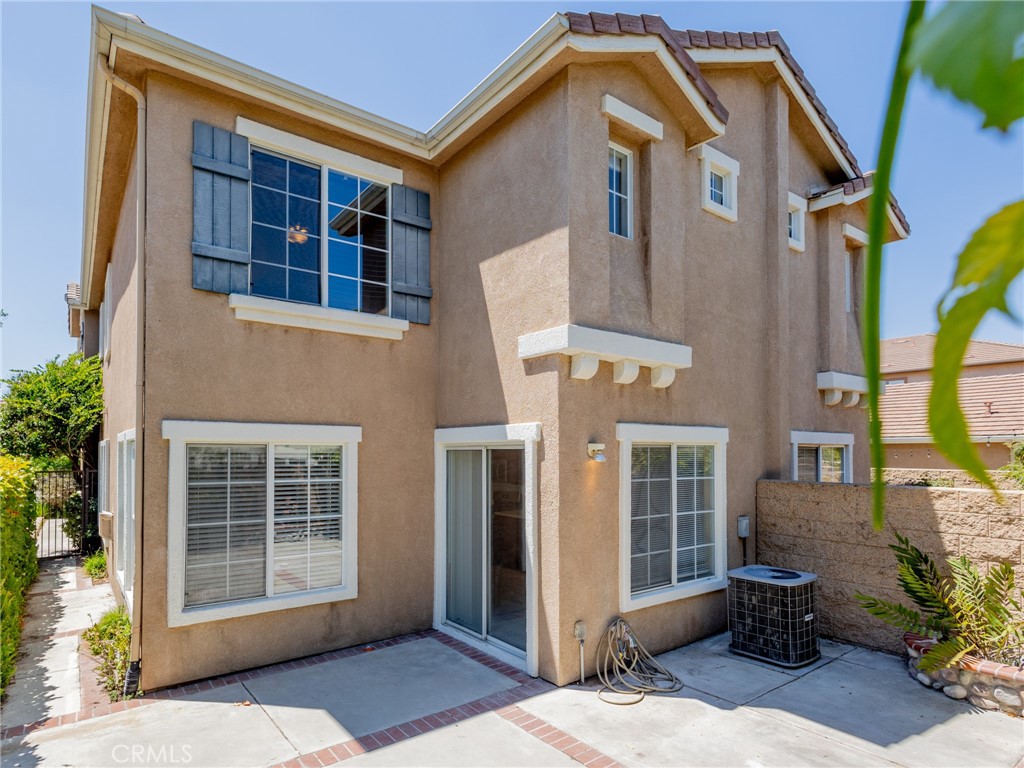 428 Condor Property Photo 3