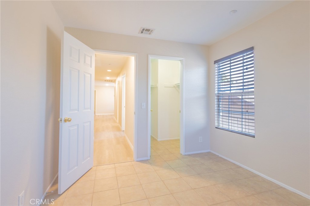 428 Condor Property Photo 13