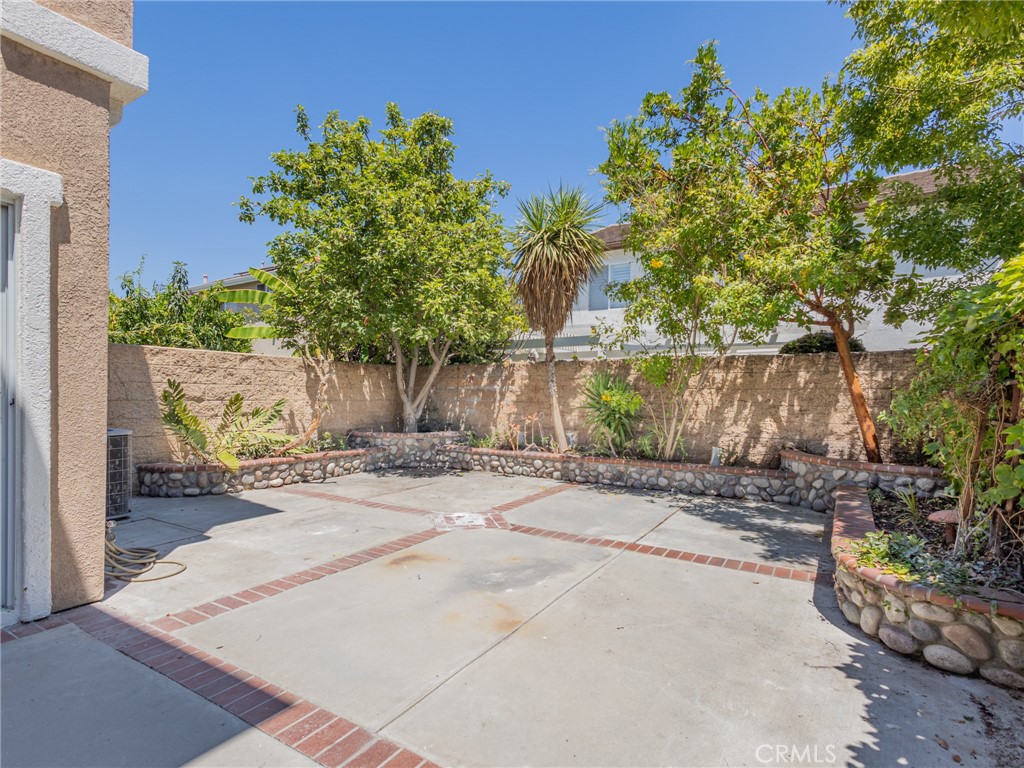 428 Condor Property Photo 21