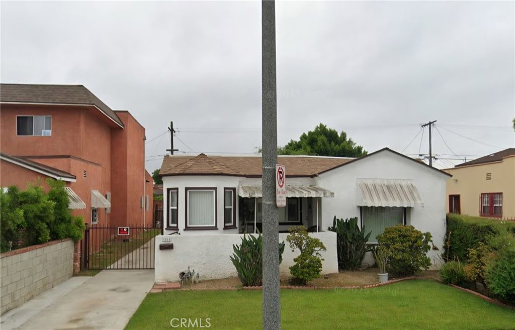 1260 W 83rd Property Photo 3