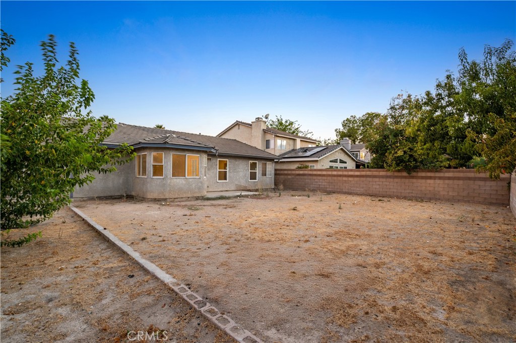 2101 Forry Property Photo 29