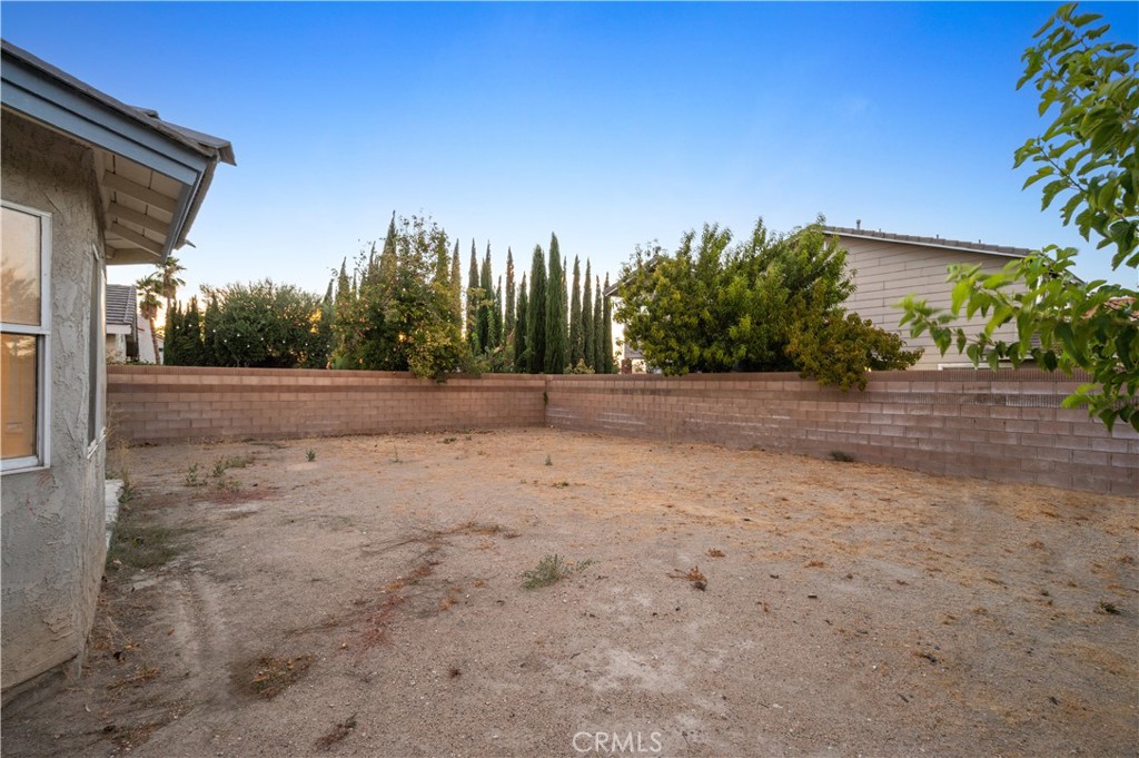 2101 Forry Property Photo 30