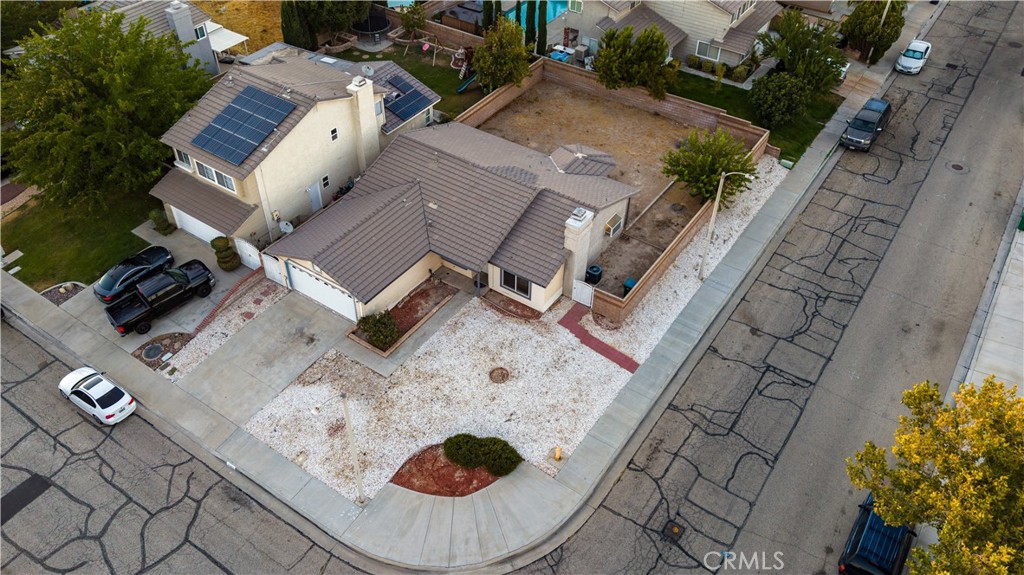 2101 Forry Property Photo 33