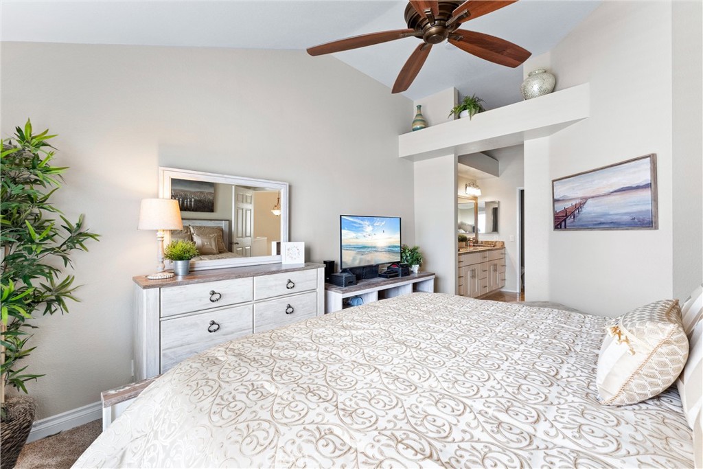 1037 S Daybreak Court Property Photo 35