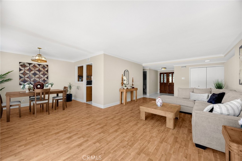 1348 Orleans Drive Property Photo 7