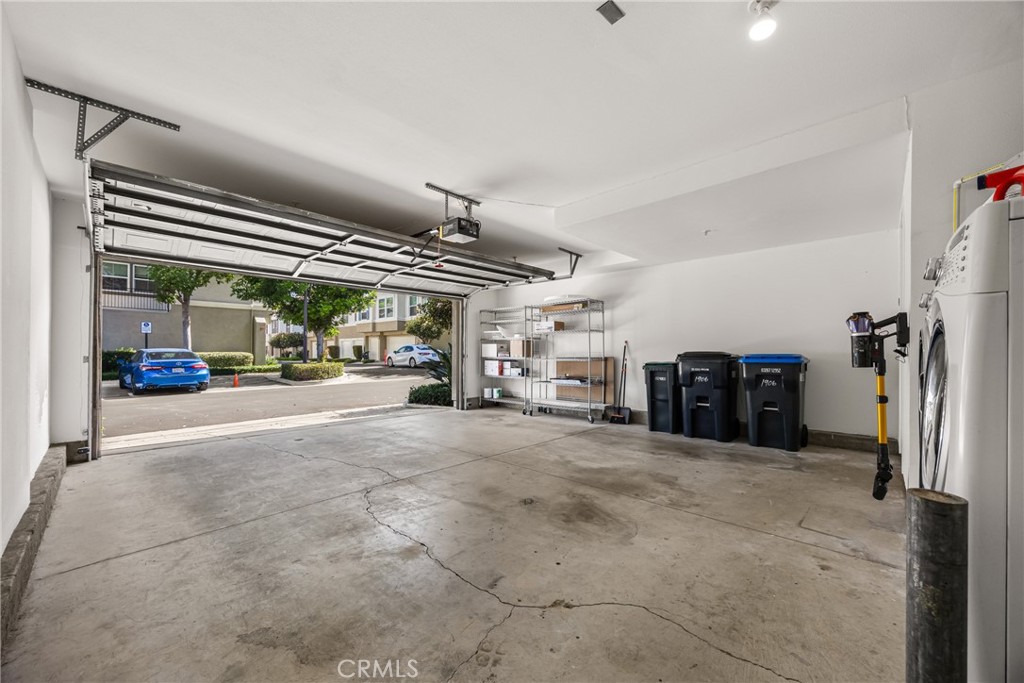1906 Crescent Oak Property Photo 14