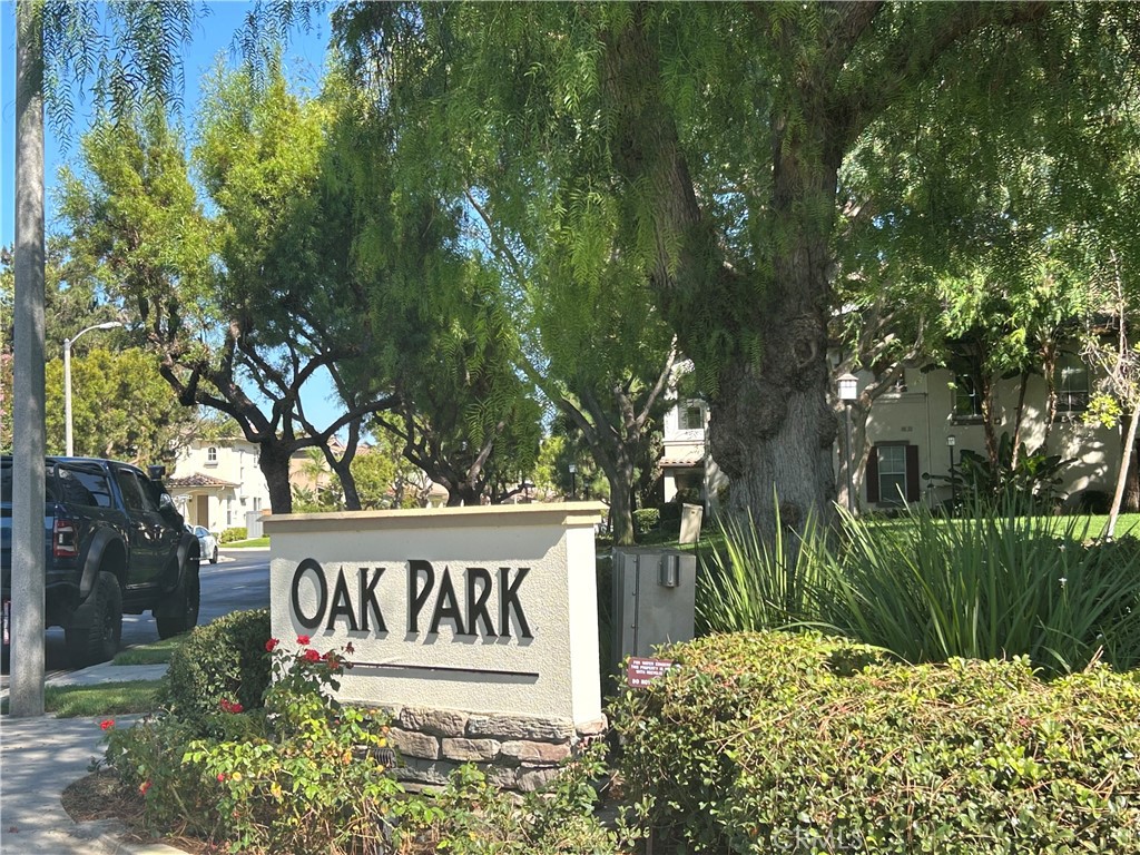 1906 Crescent Oak Property Photo 22