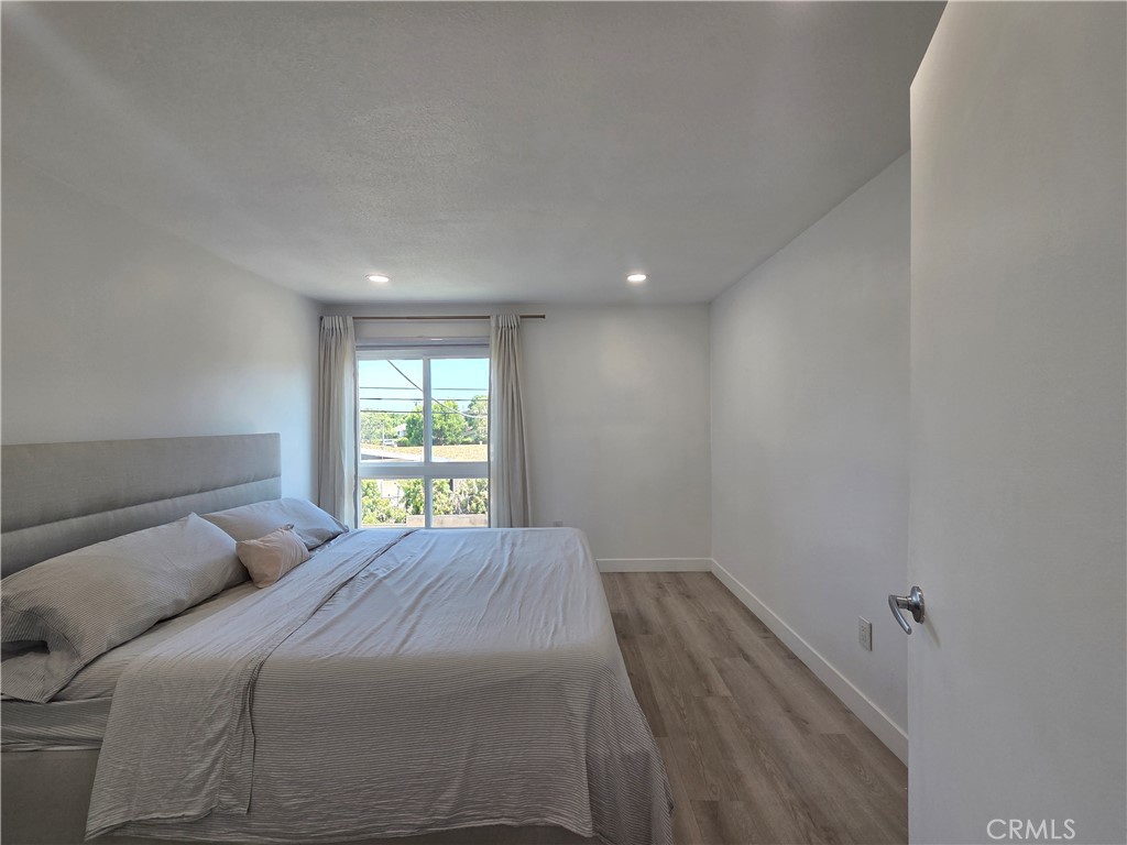 5585 E Pacific Coast Highway 240 Property Photo 13