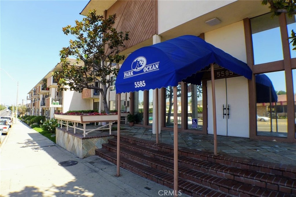 5585 E Pacific Coast Highway 240 Property Photo 19