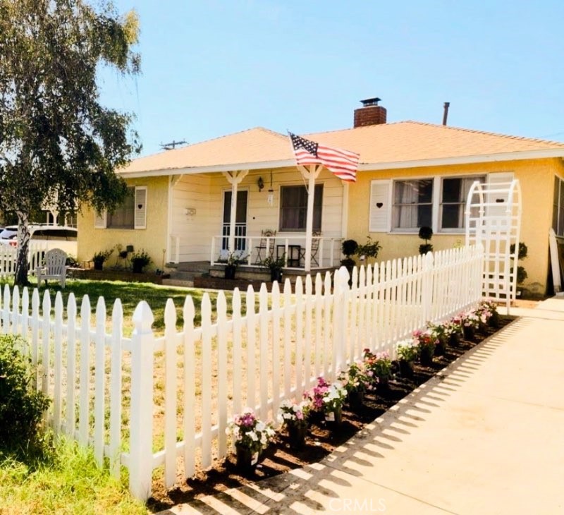 8945 Ahmann Property Photo 1