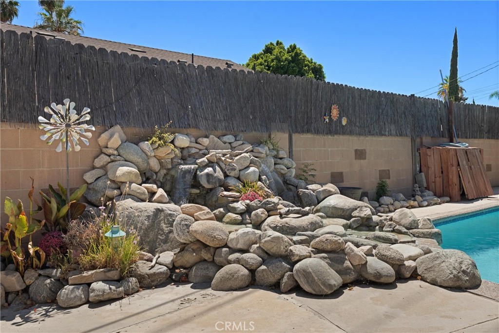23328 Gilmore Street Property Photo 31