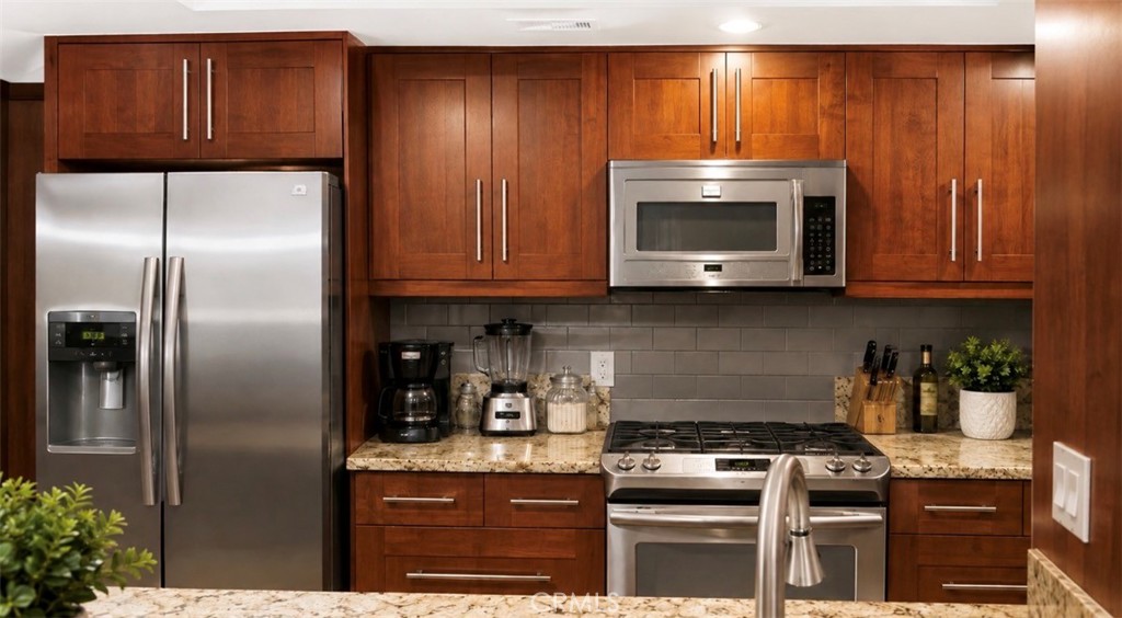 11630 Warner 510 Property Photo 3