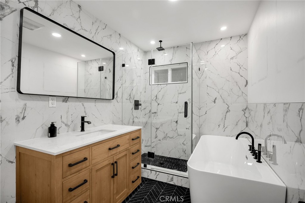4656 Greenbush Property Photo 23