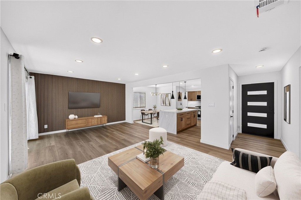 14356 Coolbank Property Photo 6