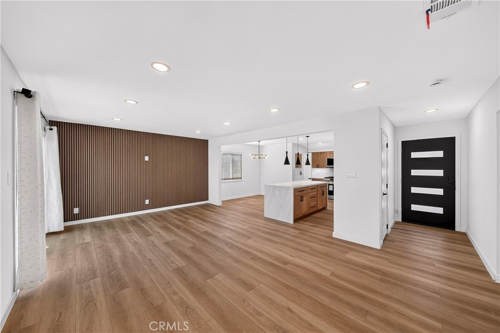 14356 Coolbank Property Photo 7