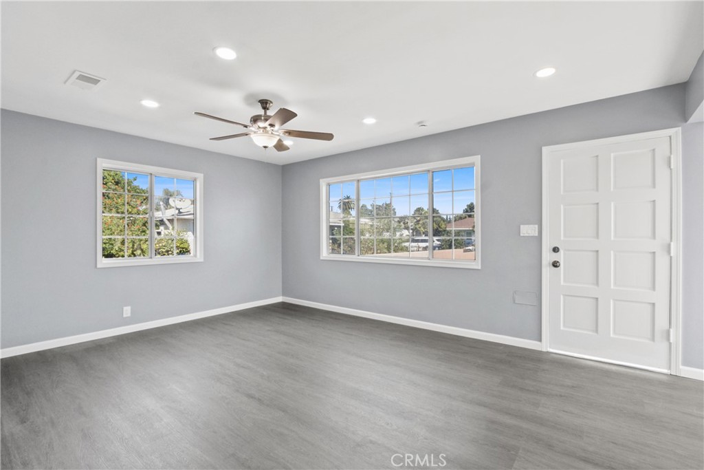 8408 Cleta Property Photo 15