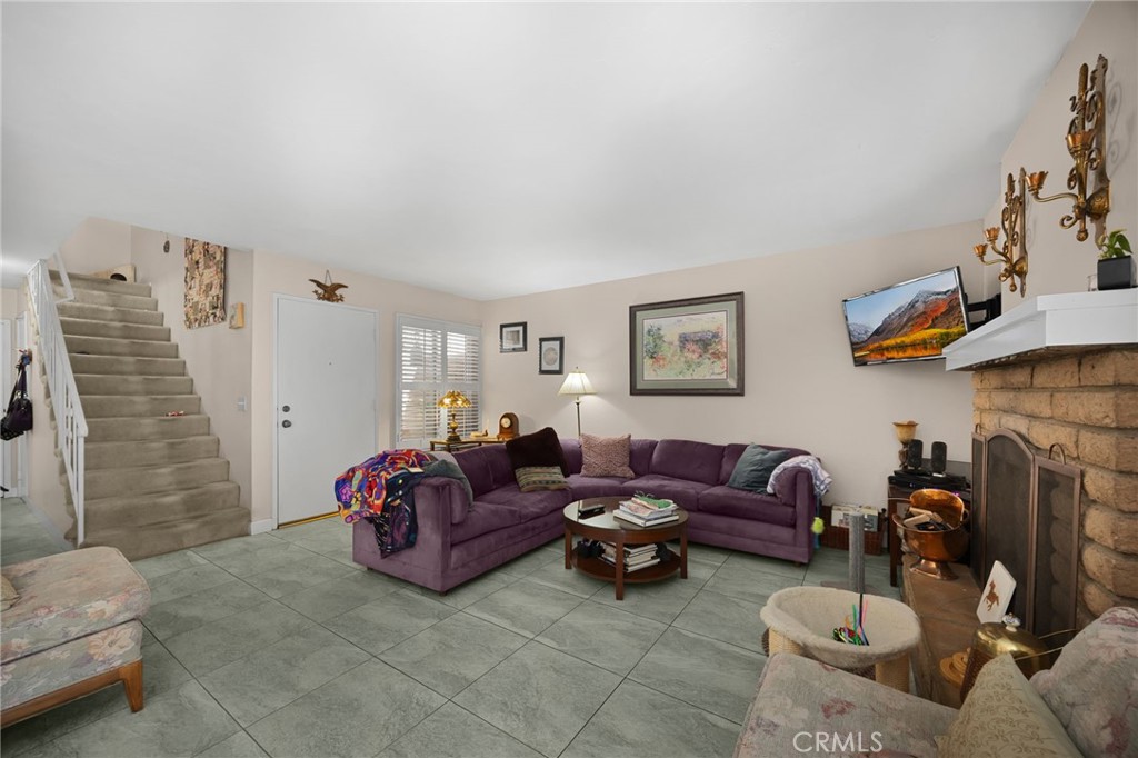 1402 Vista Grande Property Photo 1