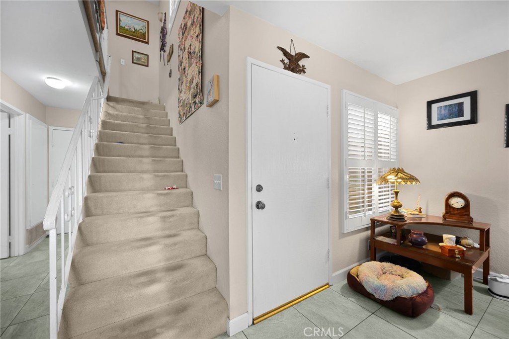 1402 Vista Grande Property Photo 2