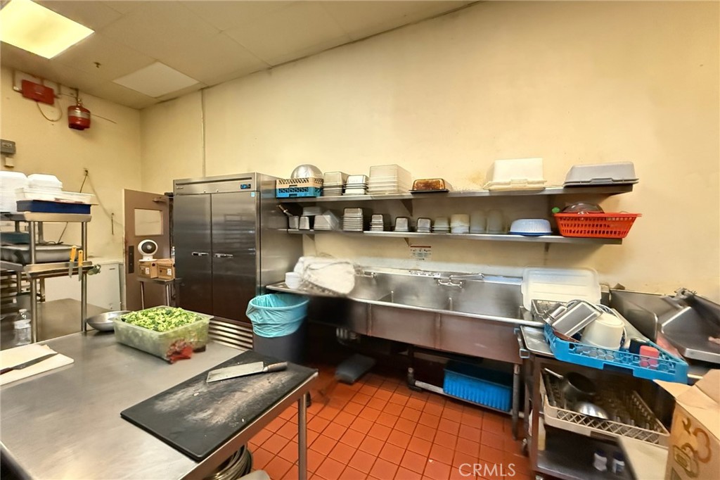 4110 N Harbor Blvd Property Photo 19