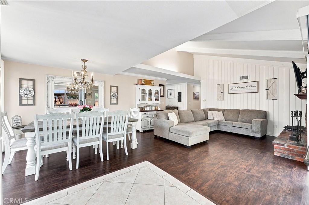 25711 Chrisanta Drive Property Photo 17