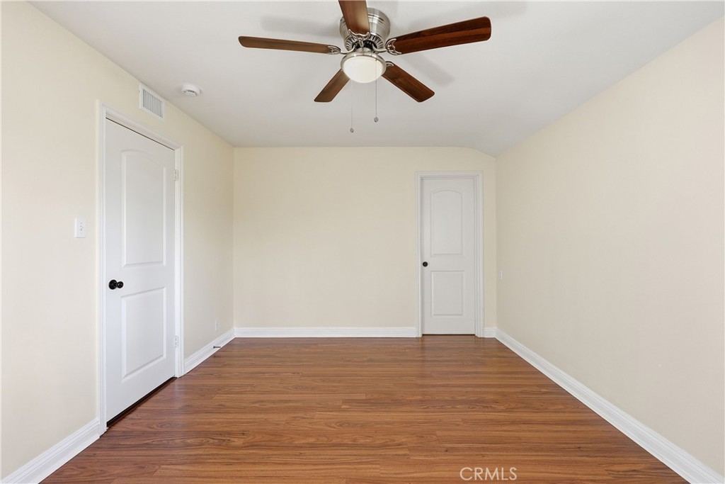 1946 W Broadway Property Photo 16