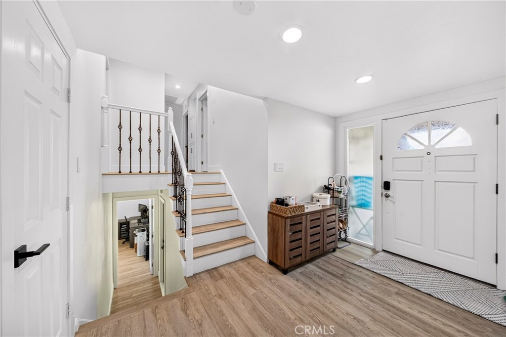 1701 Sunrise Property Photo 6