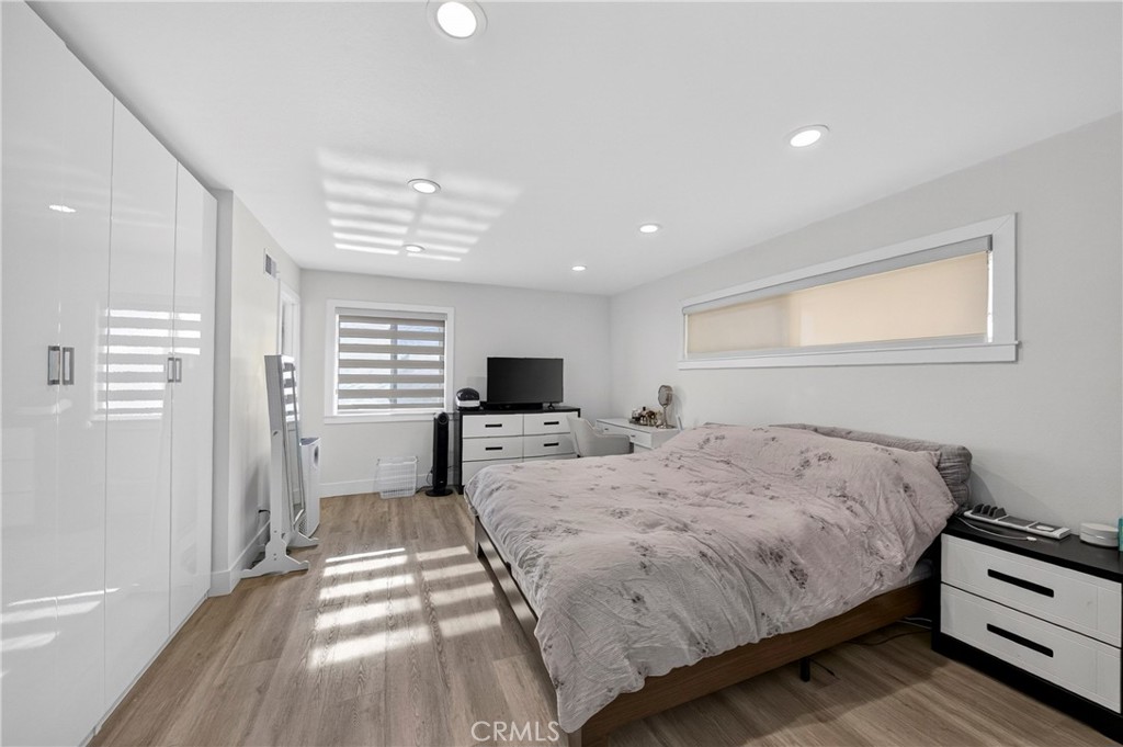 1701 Sunrise Property Photo 10
