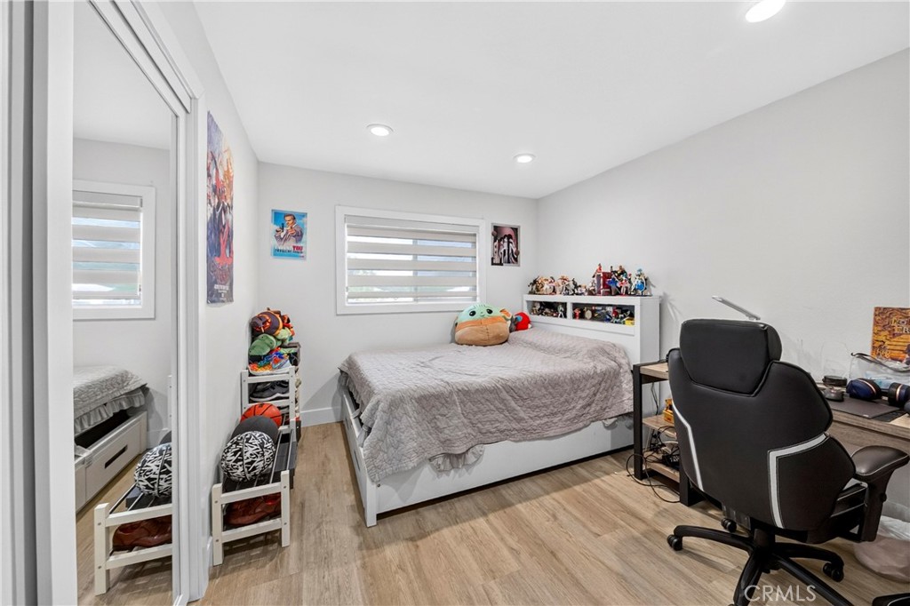 1701 Sunrise Property Photo 13