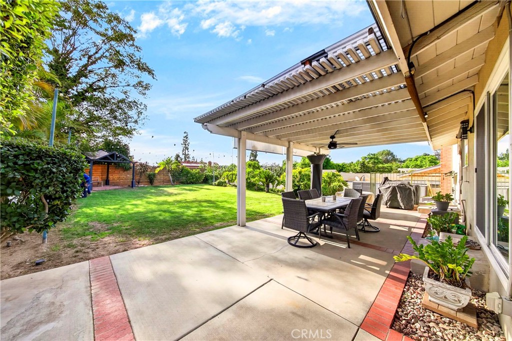 1701 Sunrise Property Photo 18