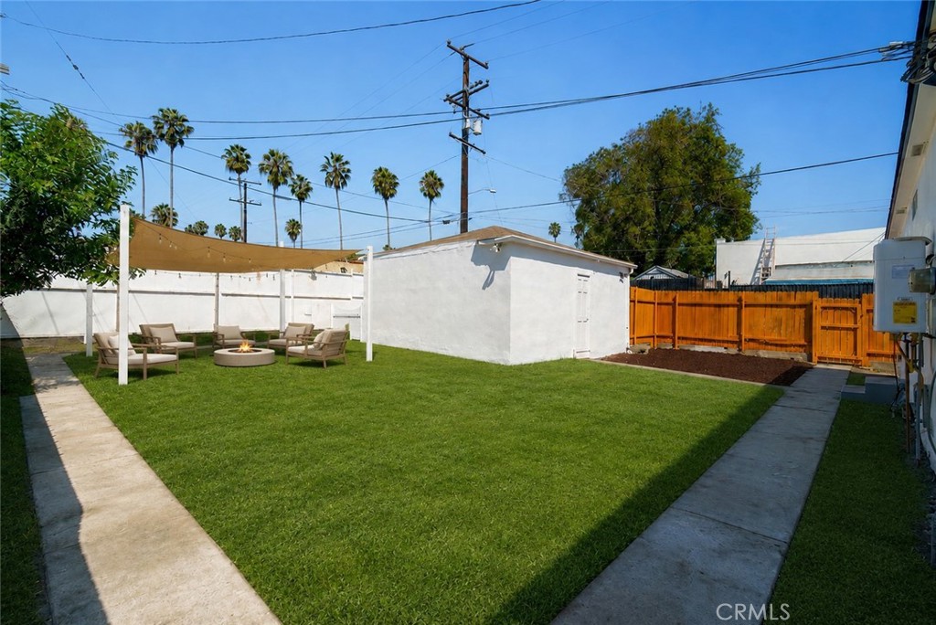 5419 S Rimpau Property Photo 32