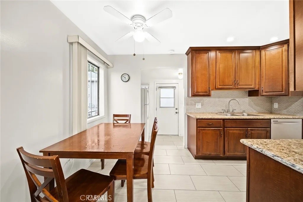 2479 Stevens Property Photo 6