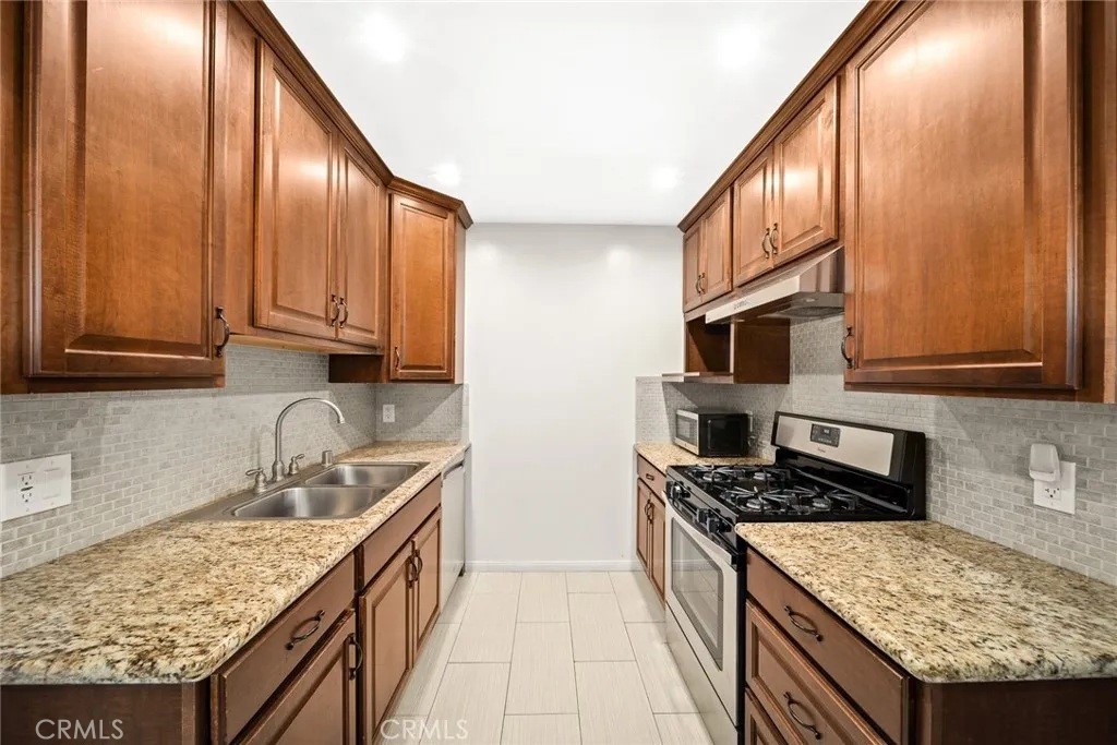 2479 Stevens Property Photo 7